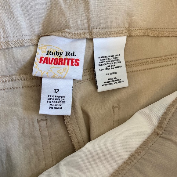 Ruby Rd Capri Pants Sz 12 NWT - Picture 7 of 12